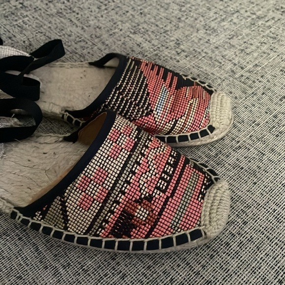 Saludos "Tapestry" Espadrilles Tie Up Sandals Size 8 - Picture 11 of 12